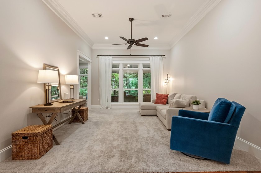 Assumable 4.75 VA Mortgage. You'll fall in love with this - photo 9