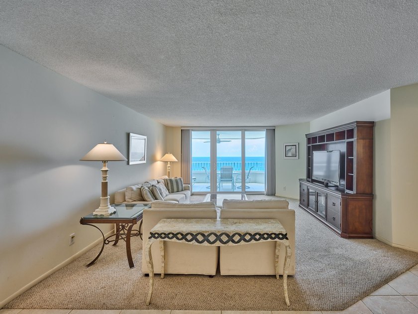 Live steps from the sand at the prestigious Chalfonte, on Boca - photo 11
