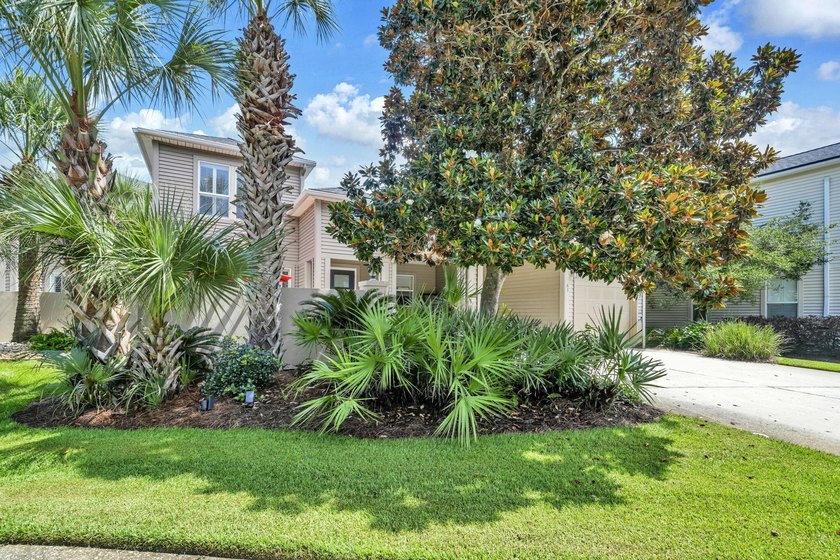 Welcome to 65 Courtyard Circle, where coastal living meets - photo 3