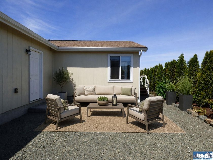 Welcome to easy living in Lavender Meadows, one of Sequim's - photo 24