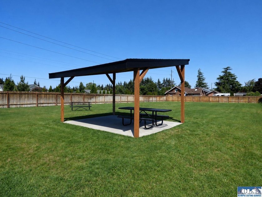 Welcome to easy living in Lavender Meadows, one of Sequim's - photo 42