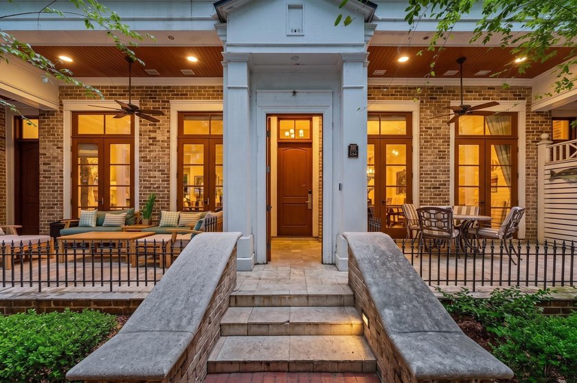 Why choose between New Orleans charm and the Emerald Coast - photo 9