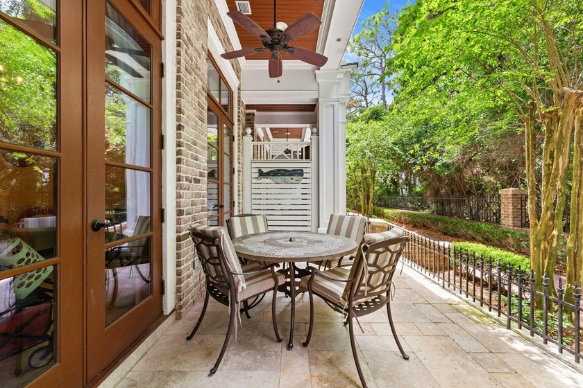 Why choose between New Orleans charm and the Emerald Coast - photo 10