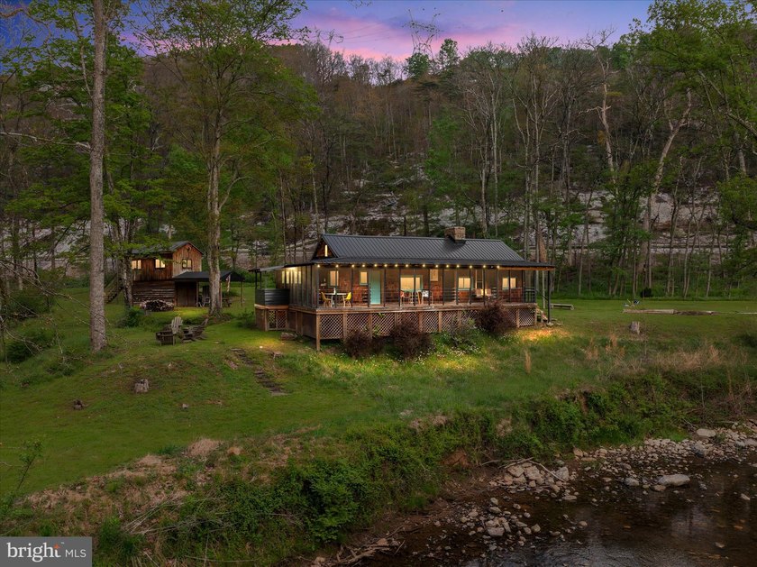 One-of-a-kind riverfront living, where the rhythm of the Cacapon - photo 4