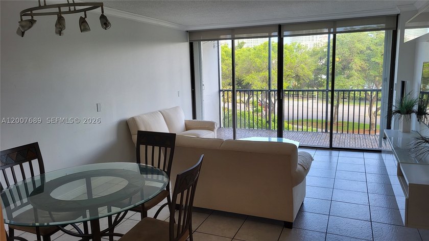 Prime Aventura Location, Great opportunity best deal in the - photo 3