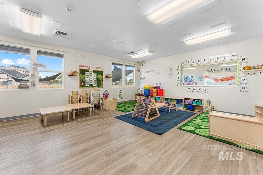Single-tenant net leased childcare investment occupied by - photo 11