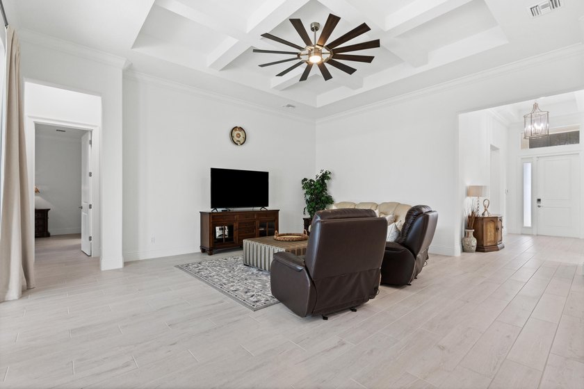 Welcome to Traditions Boutique luxury community built by GHO - photo 26
