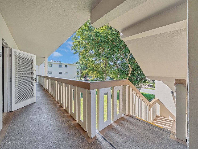 A rare opportunity to own a bright and spacious 2 bedroom, 2 - photo 25