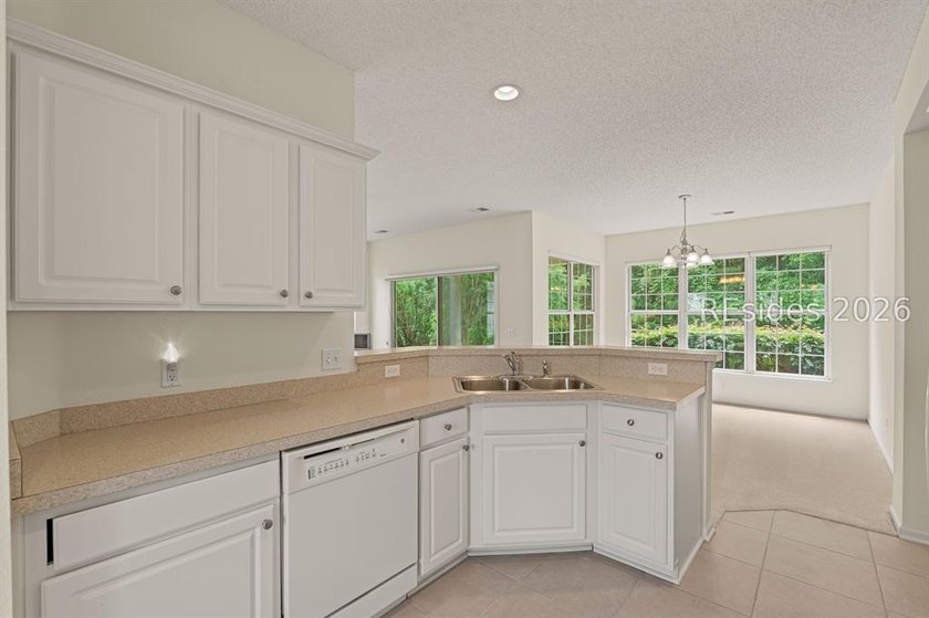 Gently used as a second home, this immaculate 2-bedroom, 2-bath - photo 17