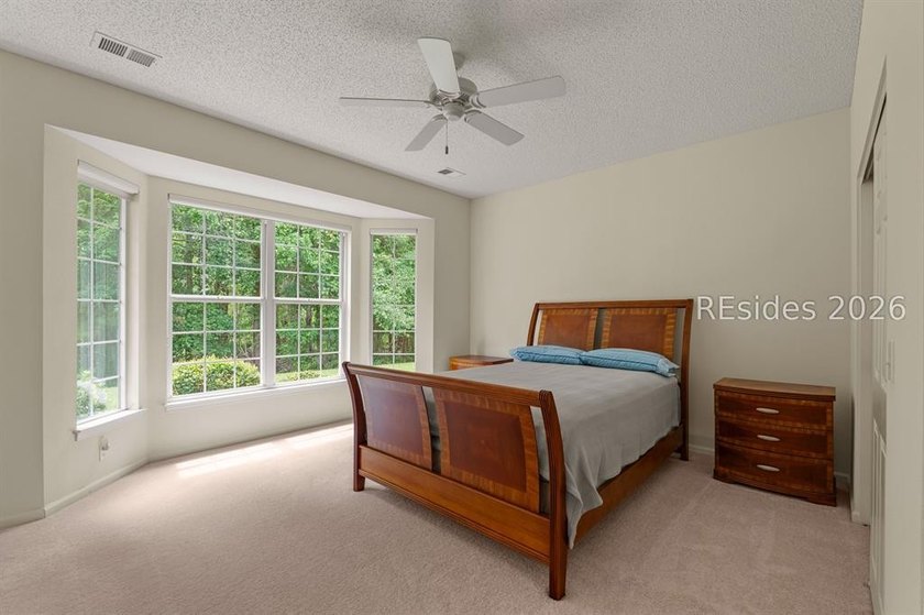 Gently used as a second home, this immaculate 2-bedroom, 2-bath - photo 18