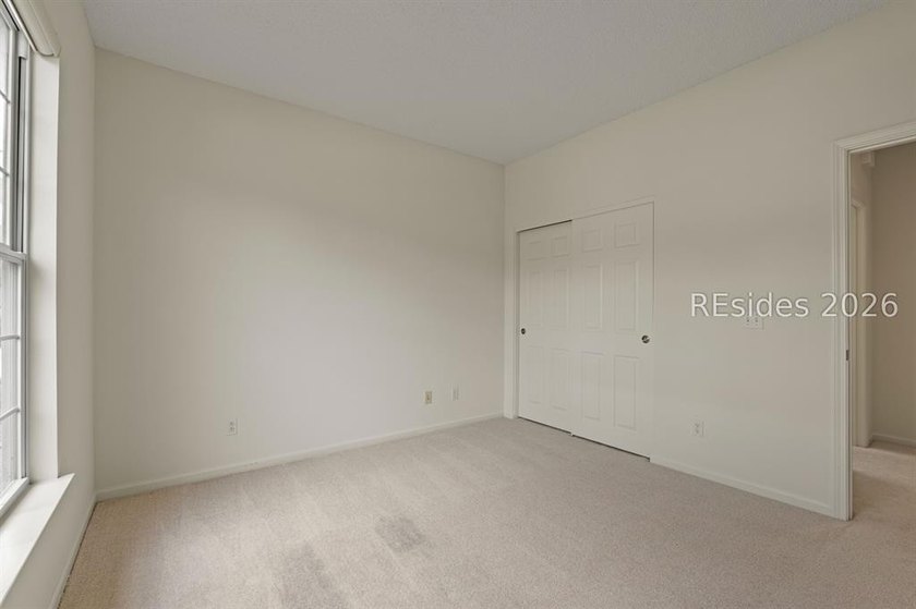 Gently used as a second home, this immaculate 2-bedroom, 2-bath - photo 24
