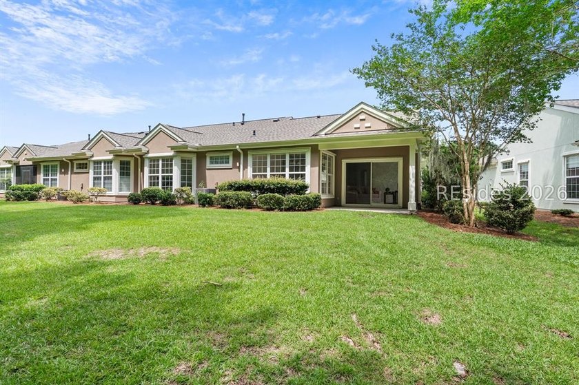 Gently used as a second home, this immaculate 2-bedroom, 2-bath - photo 32