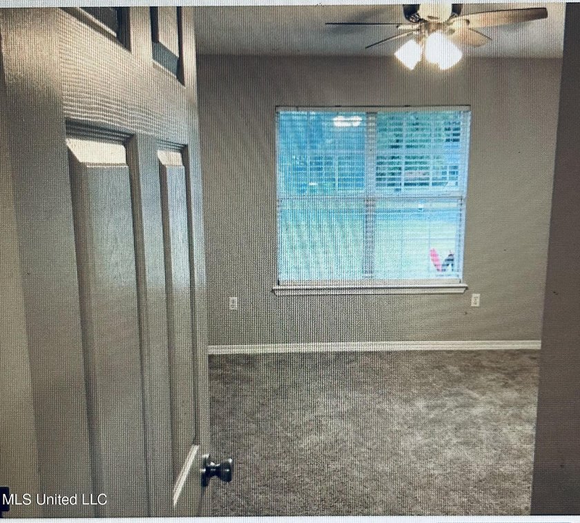 Dont miss this 4 bedroom newly remodeled home with double garage - photo 5