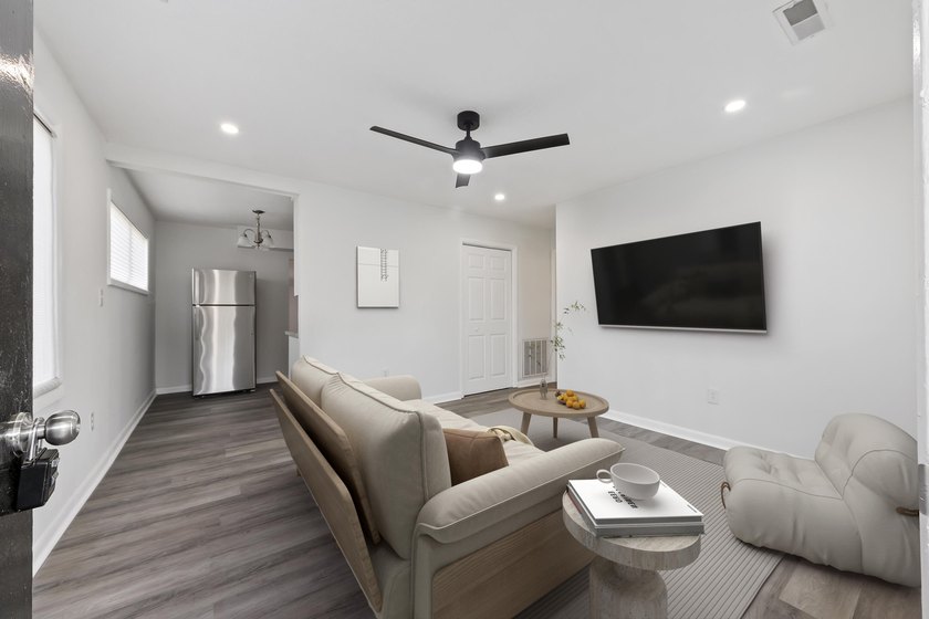 Fully renovated and move-in ready! This 4-bedroom, 2-bath home - photo 6