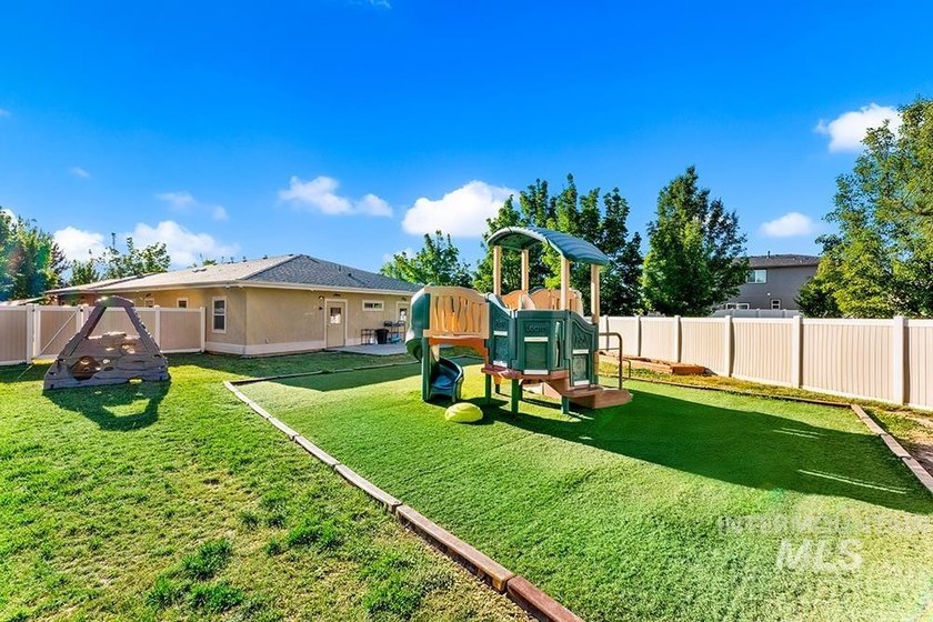 Net leased childcare investment opportunity located in Meridian - photo 15