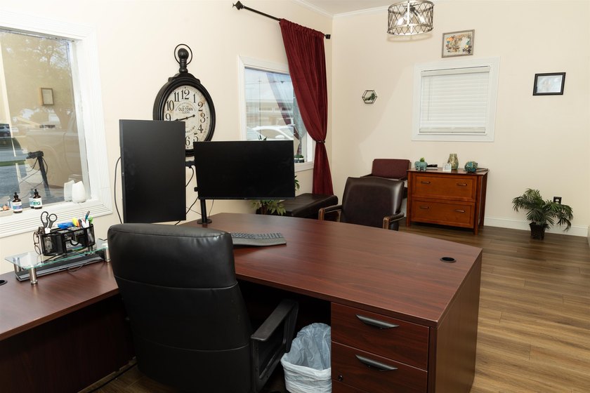Well-located +/-2,070 SF office building available on St - photo 5