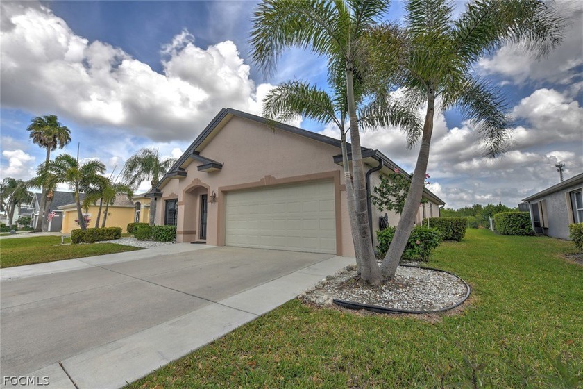 Elegantly remodeled with top-of-the-line materials. Lakeview - photo 2