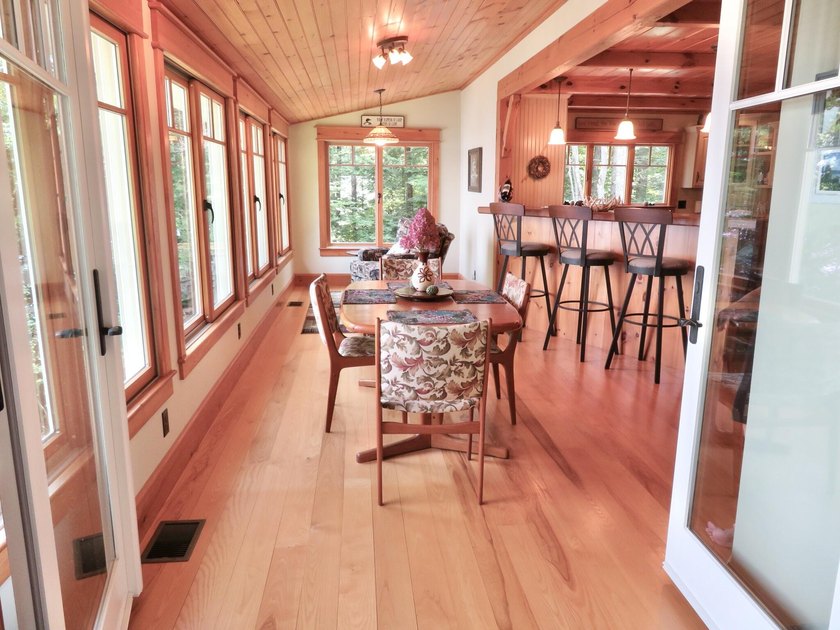 *LAKE LIVING AT IT'S BEST* This gorgeous Lake House is - photo 25