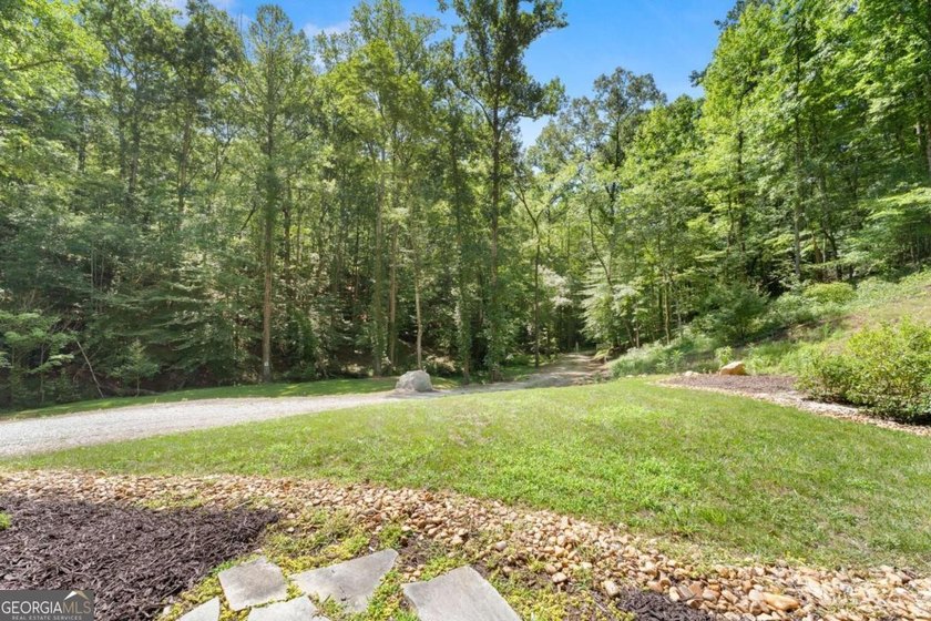 Peace abounds in the Valley at 189 Peace Valley Road! Leave your - photo 31
