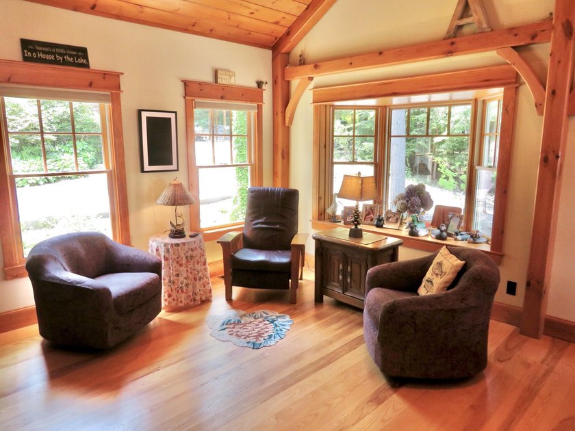 *LAKE LIVING AT IT'S BEST* This gorgeous Lake House is - photo 34