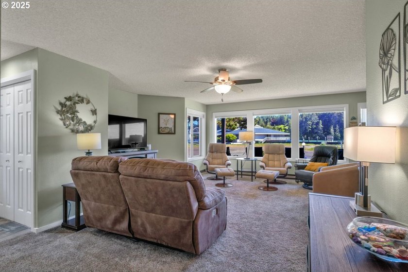 NEW IMPROVED PRICE at $380sf cheapest per square foot in this - photo 16