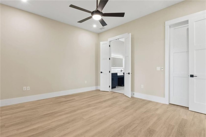 Brand-New Construction - Just Completed! This stunning new home - photo 16
