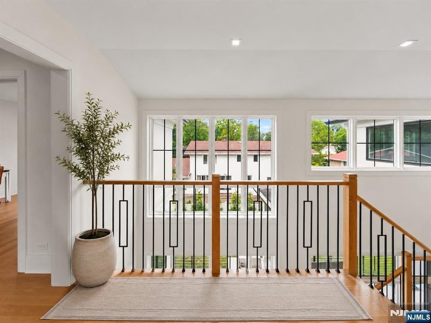 Welcome to 14 Allison Drive in Englewood Cliffs, a recently - photo 24