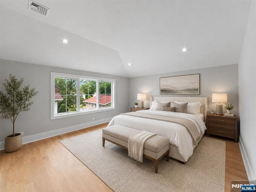 Welcome to 14 Allison Drive in Englewood Cliffs, a recently - photo 25