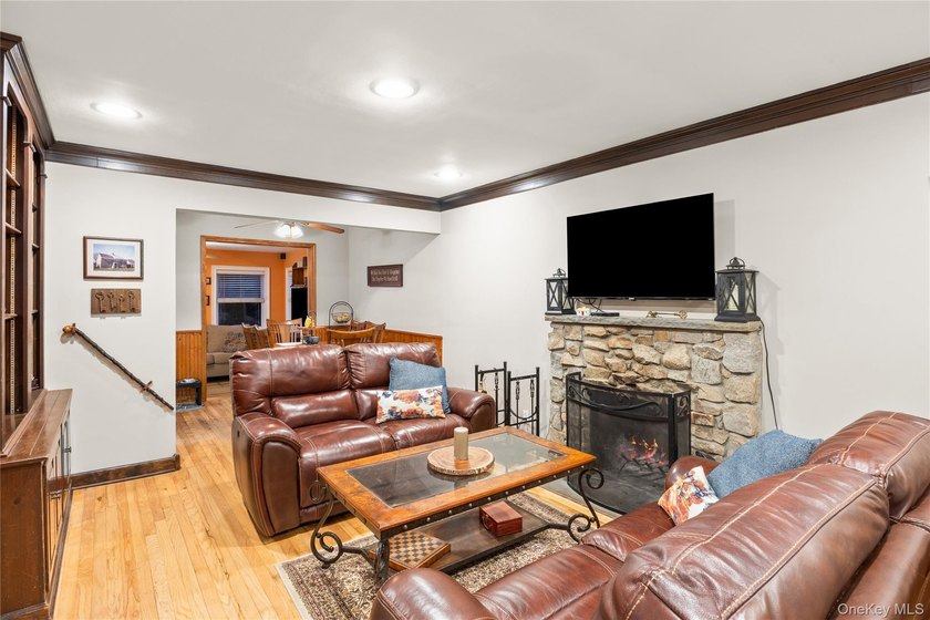 Welcome to this charming and well-maintained Ranch, perfectly - photo 6