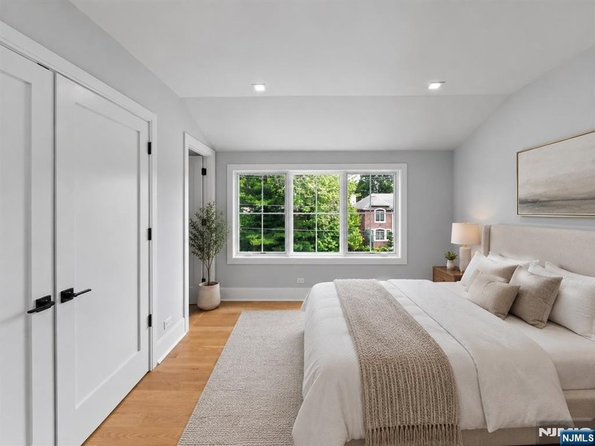 Welcome to 14 Allison Drive in Englewood Cliffs, a recently - photo 31