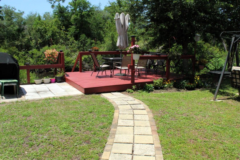 Welcome to this beautifully maintained all-brick ranch-style - photo 33