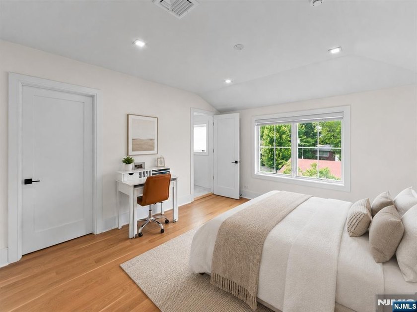 Welcome to 14 Allison Drive in Englewood Cliffs, a recently - photo 33