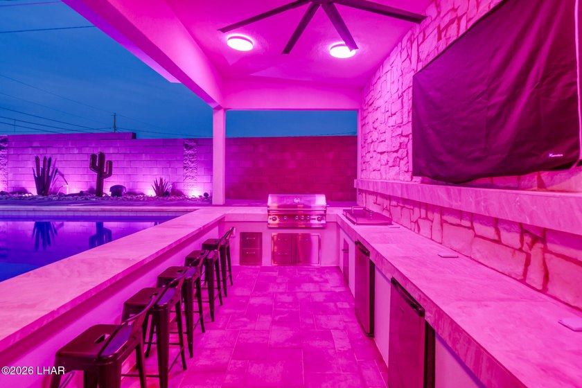 Completely remodeled and loaded with upgrades, this stunning 3 - photo 30