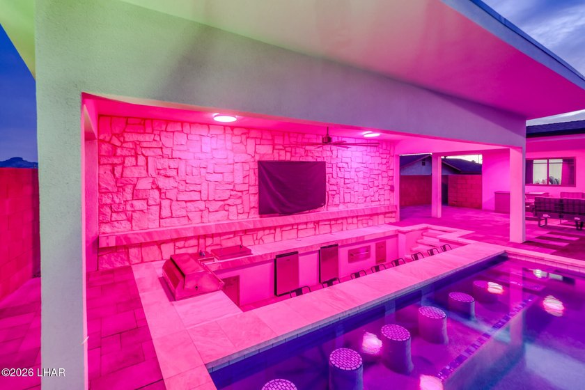 Completely remodeled and loaded with upgrades, this stunning 3 - photo 32