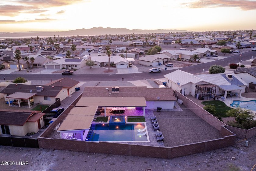 Completely remodeled and loaded with upgrades, this stunning 3 - photo 39