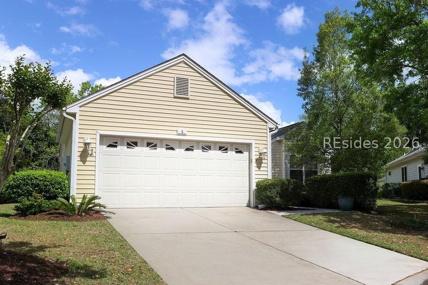 Welcome to 5 Ferebee Way in Sun City, Bluffton, SC-Lowcountry - photo 2