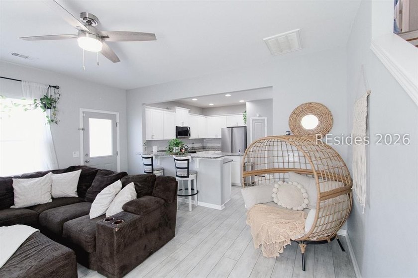 Welcome to 4 Wando, where Lowcountry charm meets everyday - photo 6