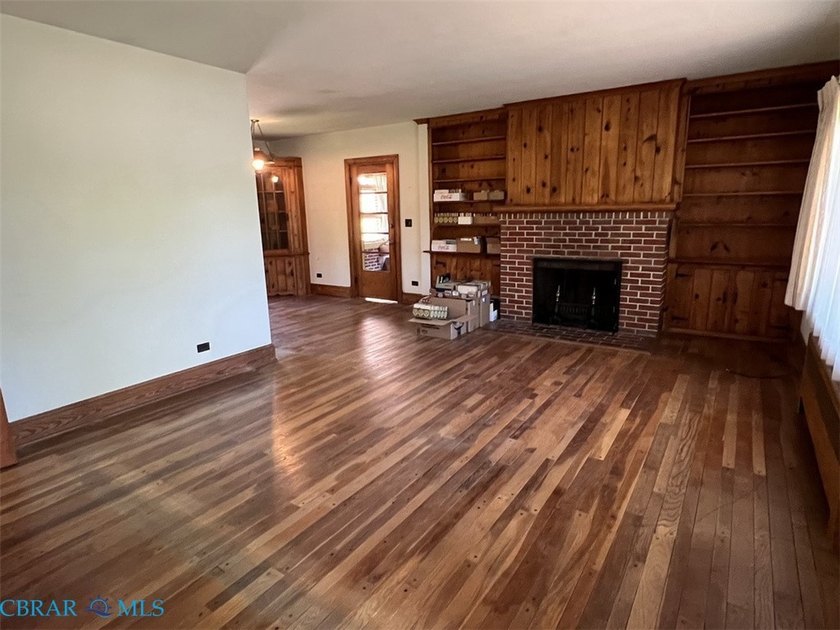Classic Urbanna brick rancher located just a short walk away - photo 19