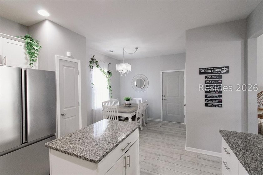 Welcome to 4 Wando, where Lowcountry charm meets everyday - photo 9