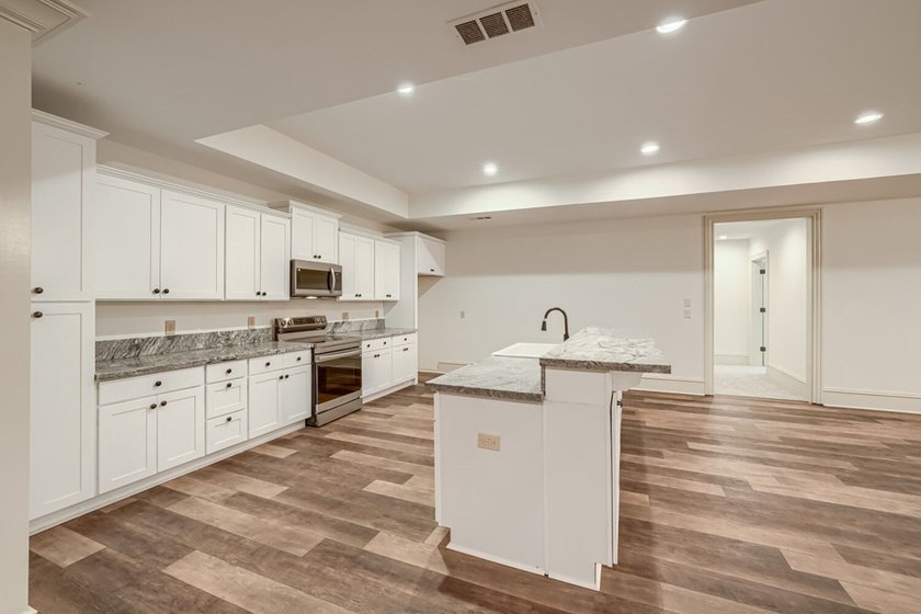 Extraordinary South Lake Lake Lanier estate offering - photo 22