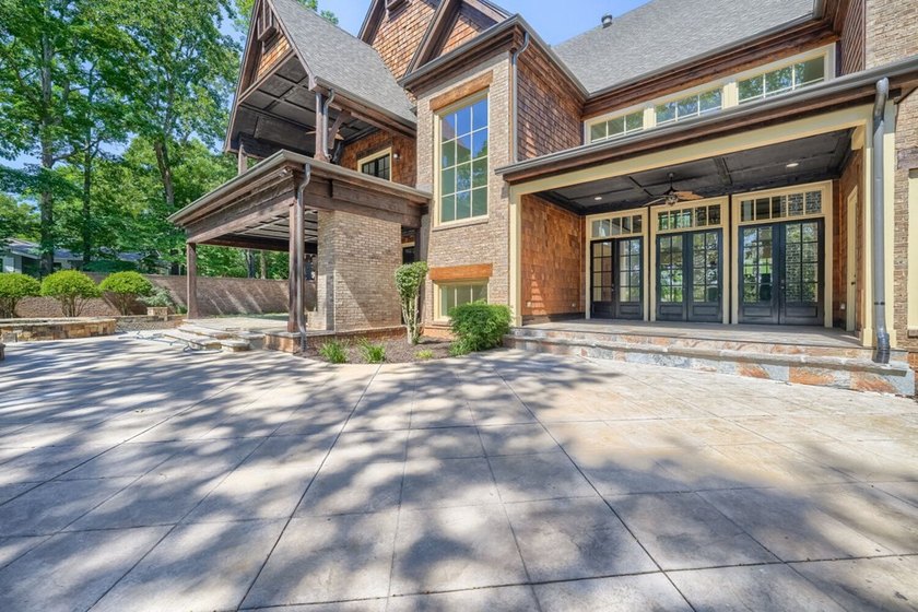 Extraordinary South Lake Lake Lanier estate offering - photo 46