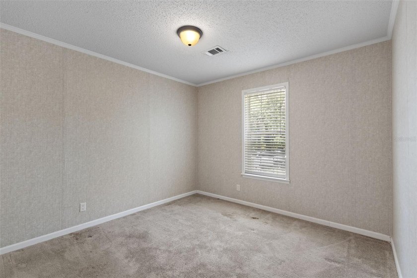 Enjoy the space, convenience, and flexibility of North Central - photo 21