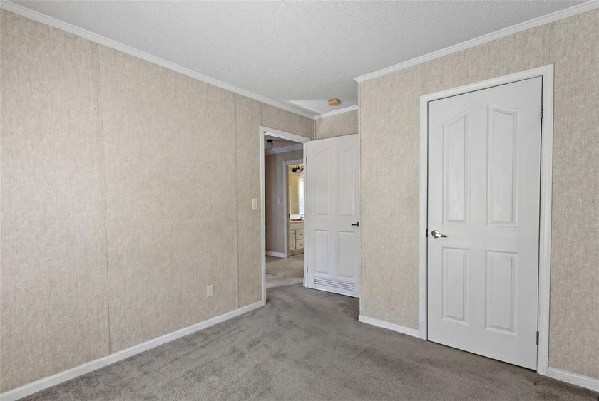 Enjoy the space, convenience, and flexibility of North Central - photo 27