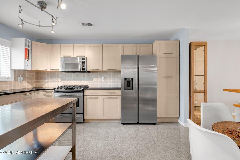 Experience the ultimate Jersey Shore lifestyle in Chris' Landing - photo 17