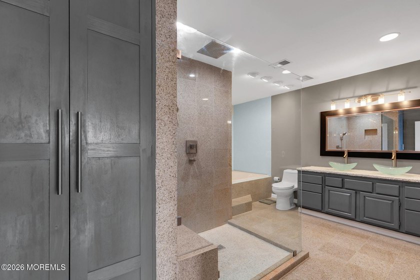 Experience the ultimate Jersey Shore lifestyle in Chris' Landing - photo 25