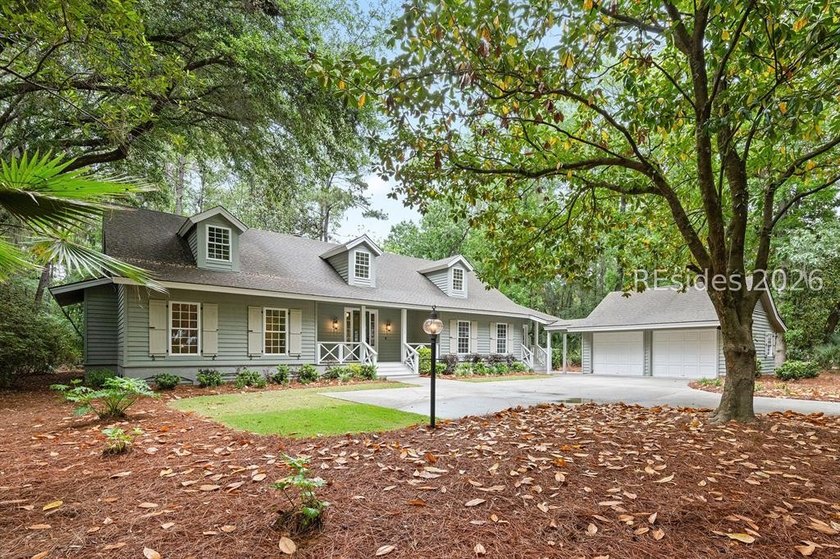 Completely reimagined and impeccably renovated, 5 Oyster Court - photo 4