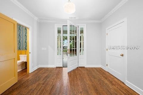 Completely reimagined and impeccably renovated, 5 Oyster Court - photo 6