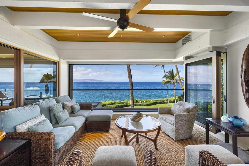 Positioned in the coveted front row of Wailea Point, Residence - photo 6