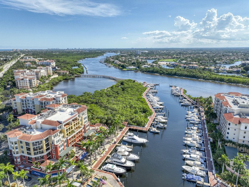 Slip 3 at the Jupiter Yacht Club Marina is a prime opportunity - photo 13