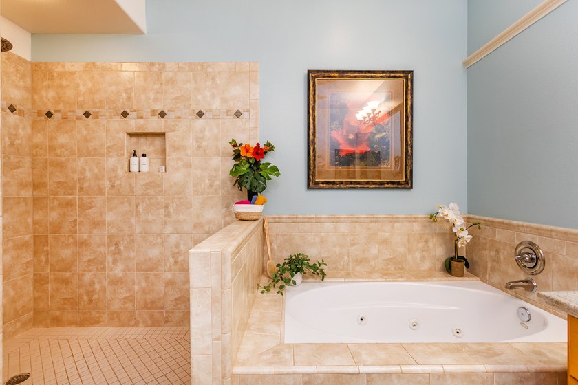 Experience the ultimate in resort living at Fairways at Mauna - photo 19